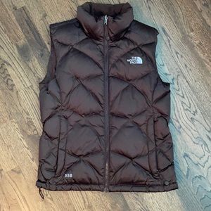 The North Face Quilted Puffer Vest in Chocolate